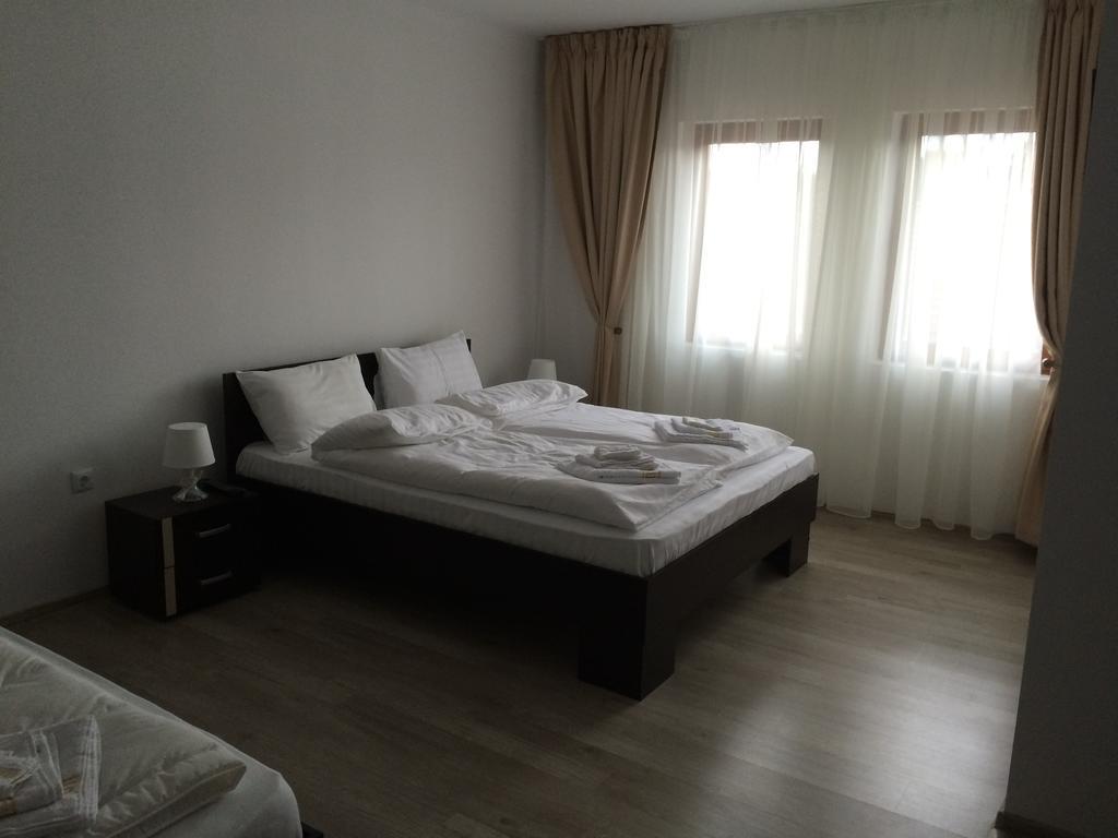 Pensiune Restaurant Indus Ocna Sibiului Cameră foto